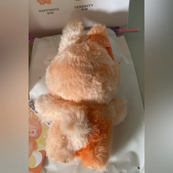 AUTHENTIC POPMART BIG INTO ENGERY LABUBU - HAPPINESS - Picture 3 of 3